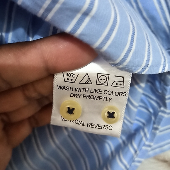 Tommy Hilfiger - Picture 3 of 4